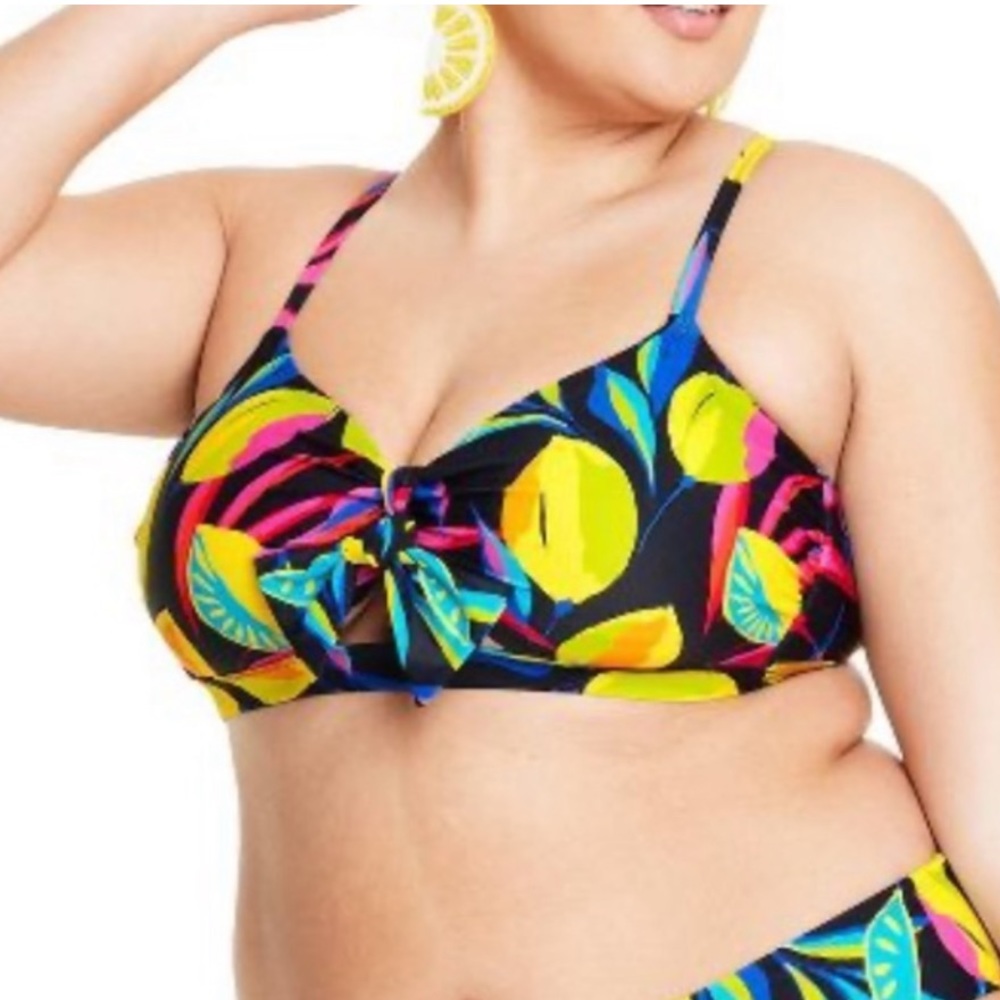 Last🤩Tabitha brown lemon tie front bikini top